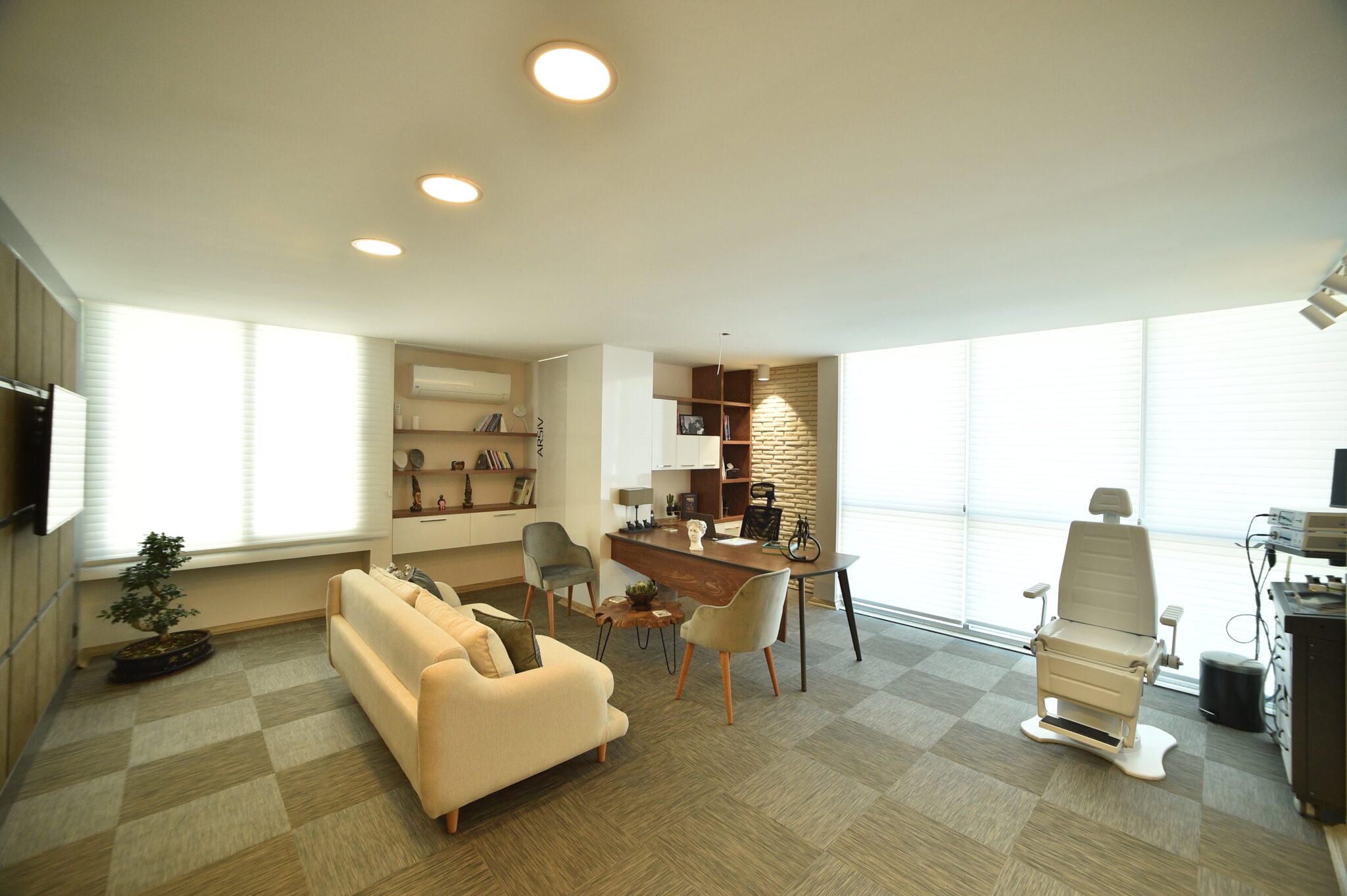 D4S_9686-min-2048x1363